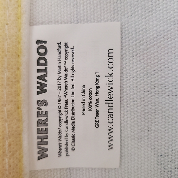 ☀️30 years of Where's Waldo Tote - Picture 6 of 7